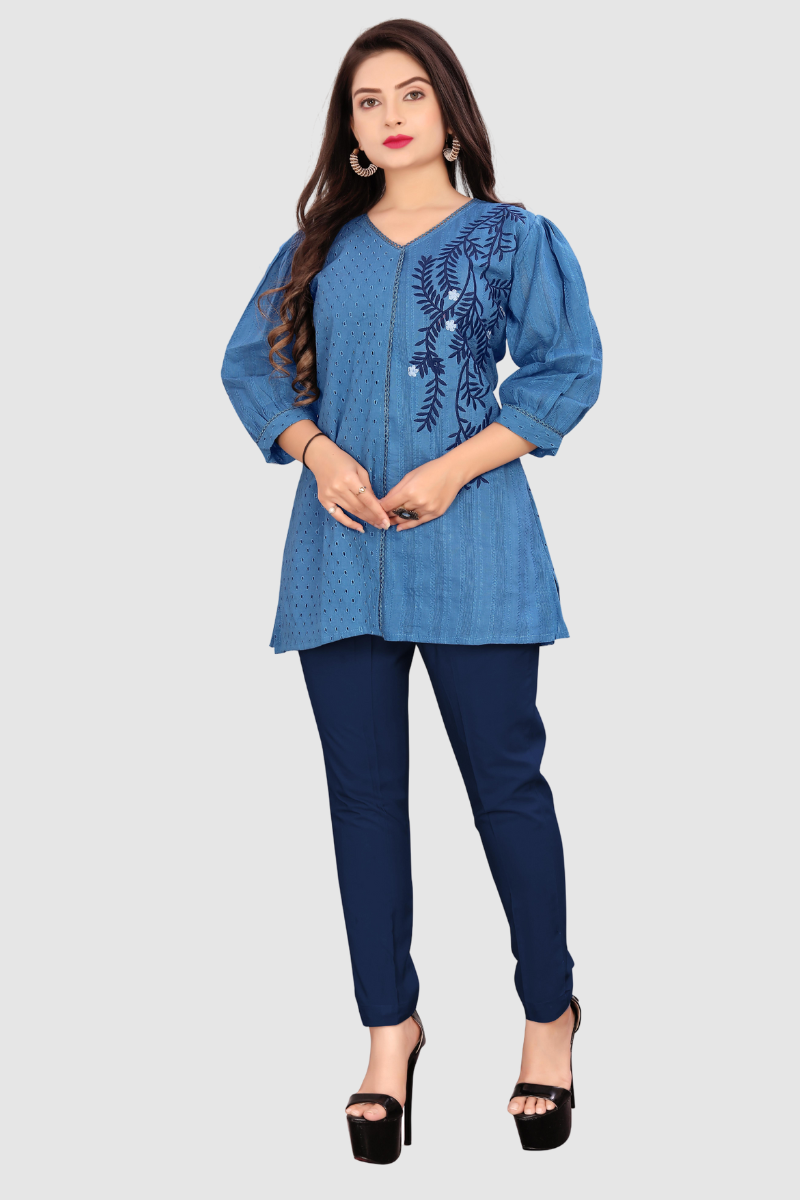 EMBROIDERED CHIKANKARI KURTA (BLUE)