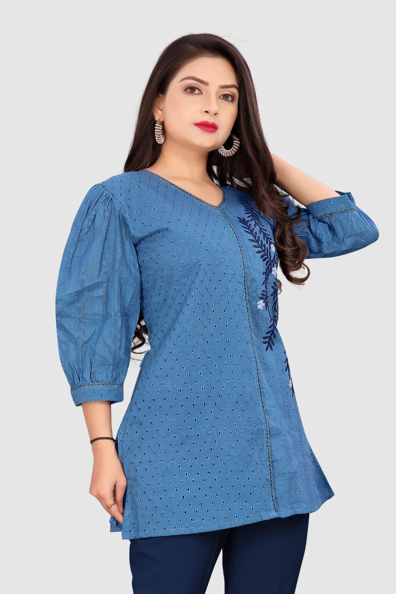 EMBROIDERED CHIKANKARI KURTA (BLUE)